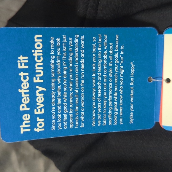 Two Pair of Brooks Women's Running Skorts - Picture 12 of 16